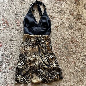 Single Dress Brand 100% Silk open back halter dress (size M)